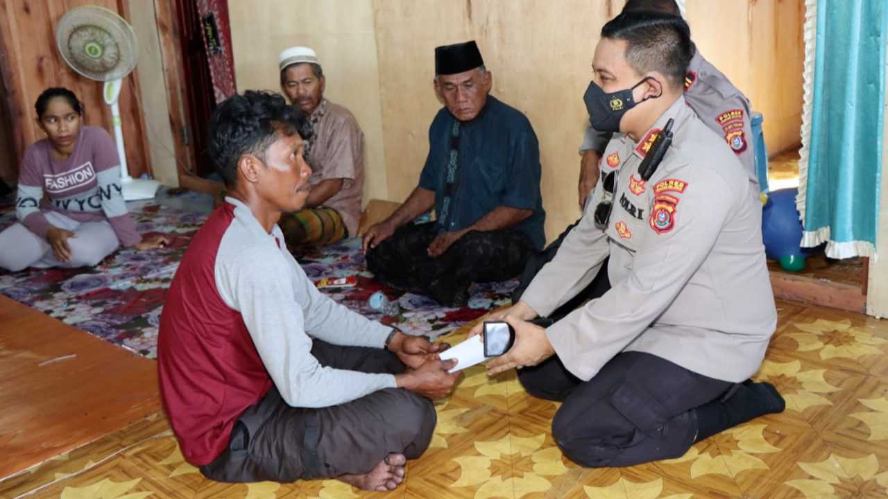 Diduga Dibunuh, Orang Tua Korban Minta Autopsi