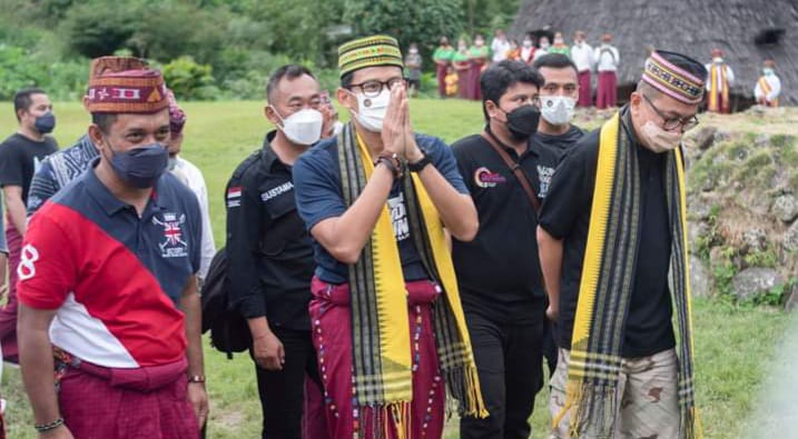 Dikagumi Menteri Sandiaga Uno, Ada Apa di Kampung Adat Wae Rebo NTT?
