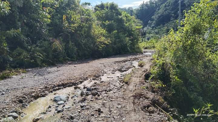 Jalan Trans Sulawesi Rusak Parah, Ekonomi Masyarakat Makin Sulit