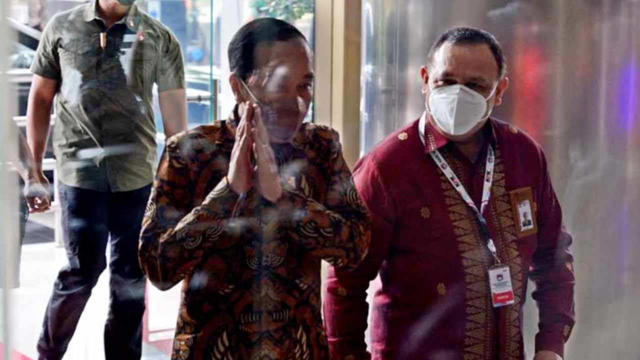 KPK Kekurangan Pegawai, Firli Bahuri Mengadu ke Jokowi