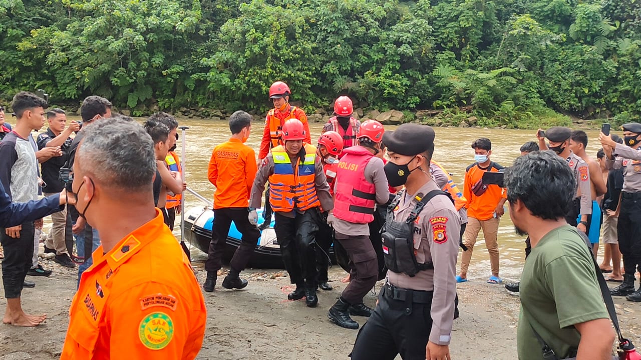 Mahasiswi Stikes Ditemukan Tewas Mengambang