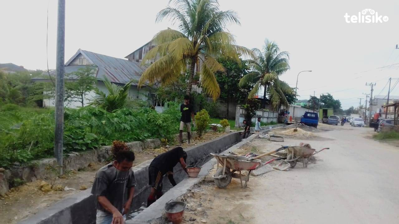 Pembangunan Drainase untuk Cegah Genangan Air Hujan Akibat Tumpukan Sampah