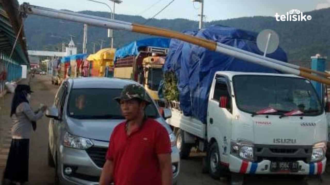 Transportasi Laut Memadai, Warga Keluhkan Lahan Parkir Pelabuhan Feri Kasipute