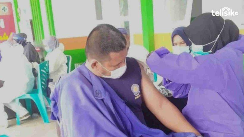 Vaksinasi Tak Cukup 70 Persen, Dana Transfer Dikurangi, Pejabat, Camat Kades dan Lurah Siap-siap Dinonjob