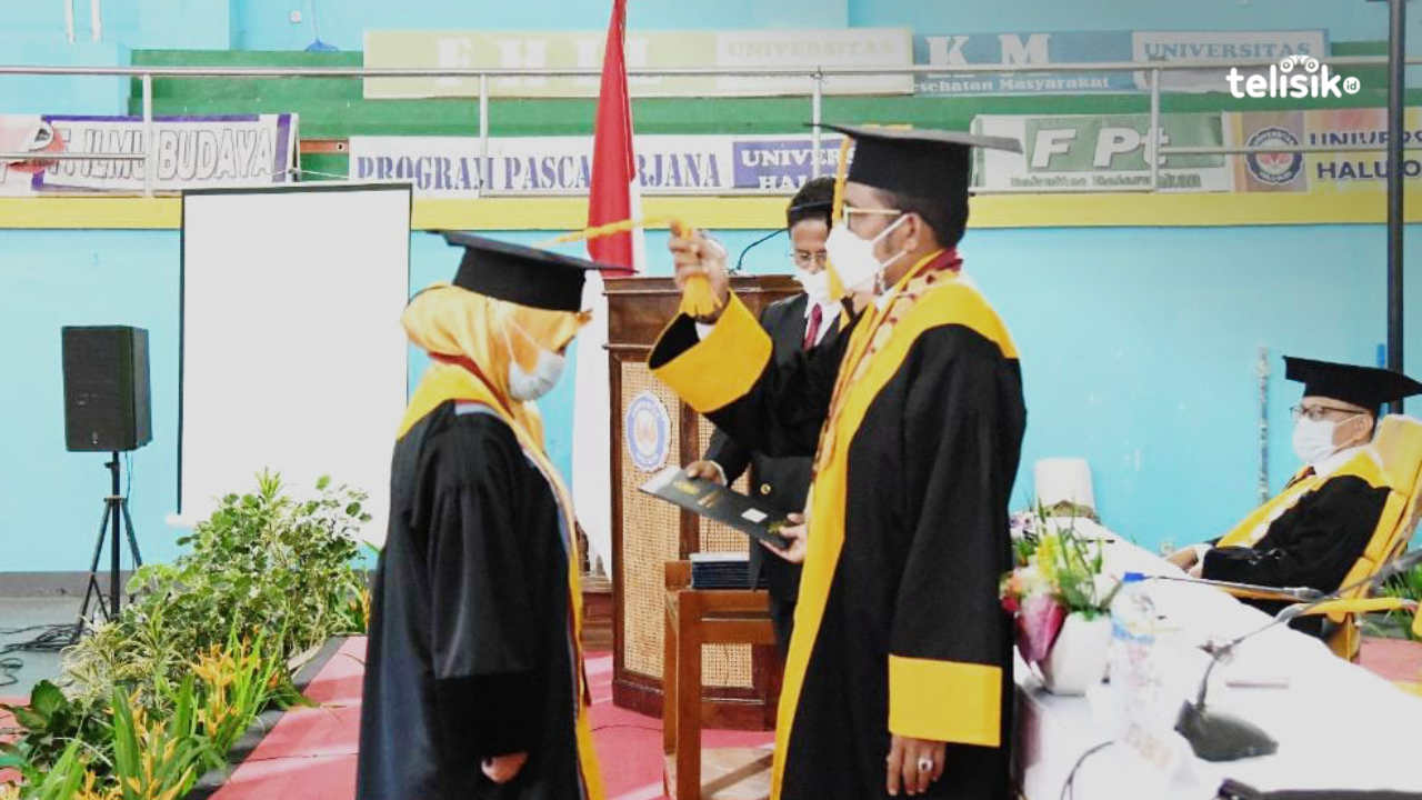 2.808 Mahasiswa UHO Kendari Diwisuda