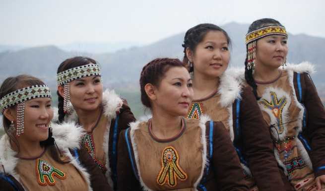 Anak Laki-Laki Suku Ini Berhubungan Seks dengan Wanita Dewasa, Ini Tujuannya