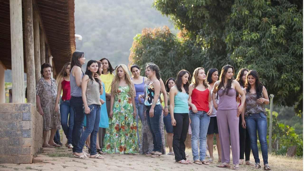 Deretan Kota Ini Hanya Ditinggali Wanita, Pria Dilarang Masuk