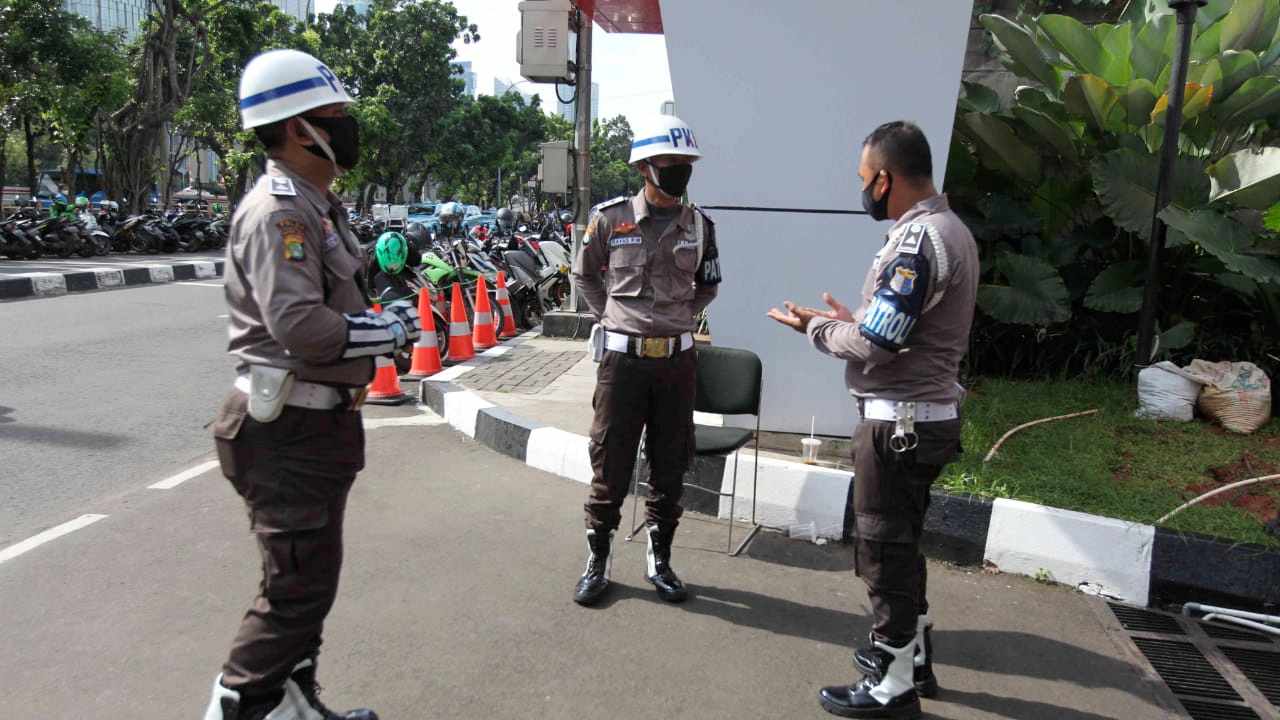 Hindari Kebingungan Masyarakat, Polri Bakal Ganti Warna Seragam Satpam