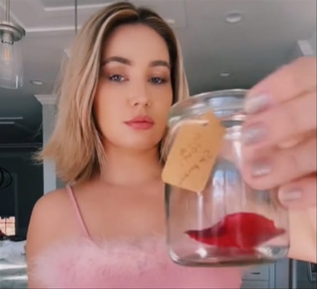 Jual kentut Sendiri Hingga Rp 2 Miliar, Wanita Kena Serangan Jantung Akibat Buat Angin Terus