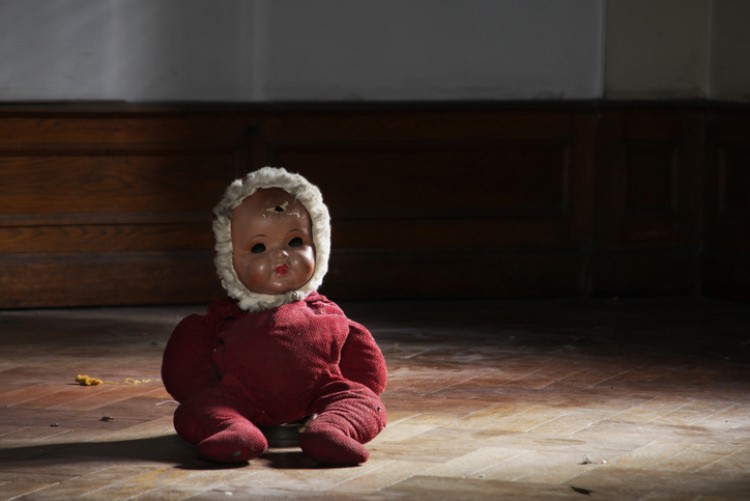 Mengenal Spirit Doll, Boneka Mirip Manusia yang Kerap Dijadikan Anak