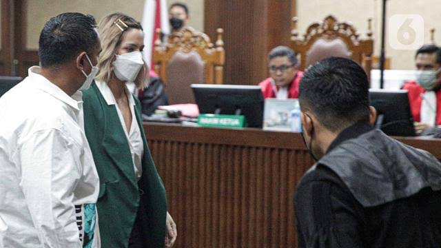 Nia Ramadhani dan Ardi Bakrie Divonis 1 Tahun Penjara, Kuasa Hukum Kecewa