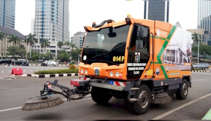 Pertama di Sultra, DLHK Kota Kendari Segera Miliki Mobil Penyapu Jalan