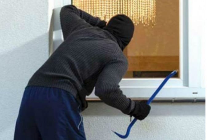 Rumah Milik WNA Asal Korsel di NTT Digasak Maling