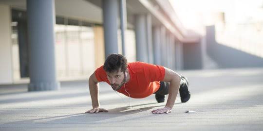 Simak 4 Manfaat Push Up untuk Tubuh dan Kesehatan Kamu
