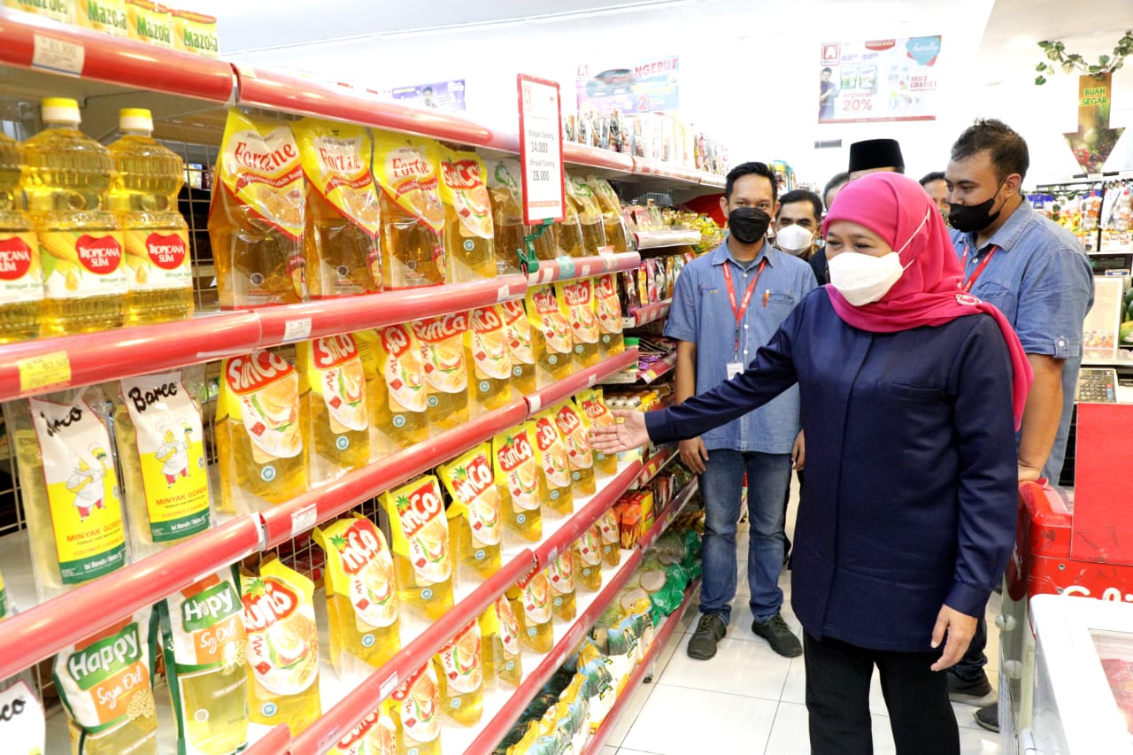 Tekan Harga Minyak Goreng, Pemprov Jatim Berlakukan Kebijakan Satu Harga