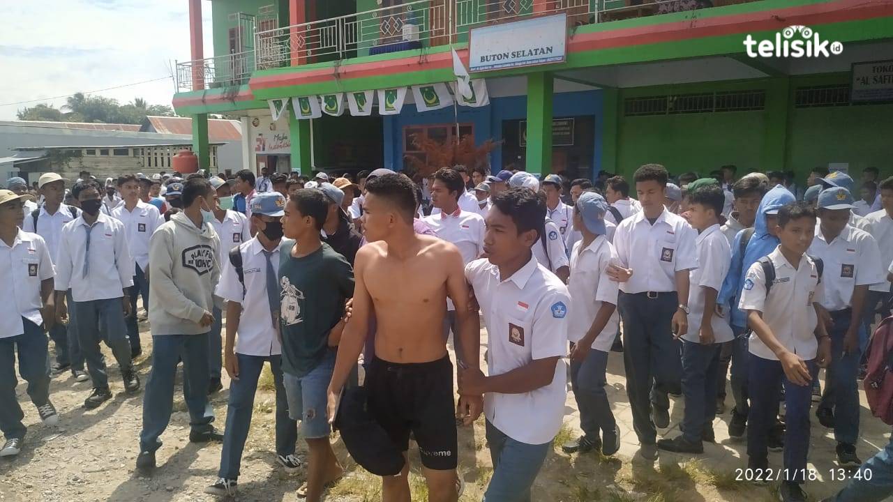 Terbakar Cemburu, Pelajar SMA di Busel Terlibat Tawuran