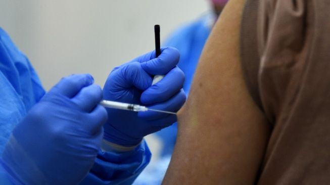 Vaksinasi Dosis Dua Hanya 55,93 Persen, Kendari Belum Bisa Booster