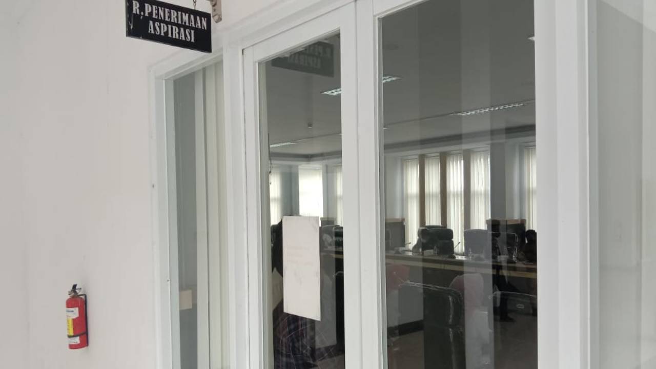 Wartawan Dilarang Liput RDP Pelanggaran Tata Ruang Mangrove di DPRD Kendari