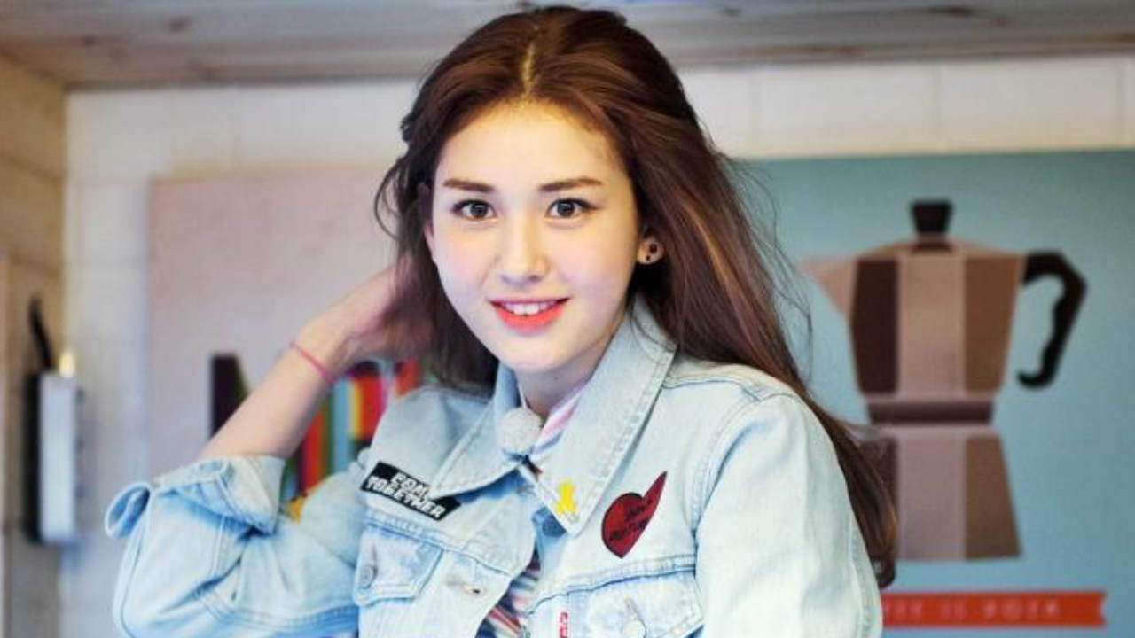 Begini Standar Kecantikan di Korea, Kulit Pucat hingga Mata Besar