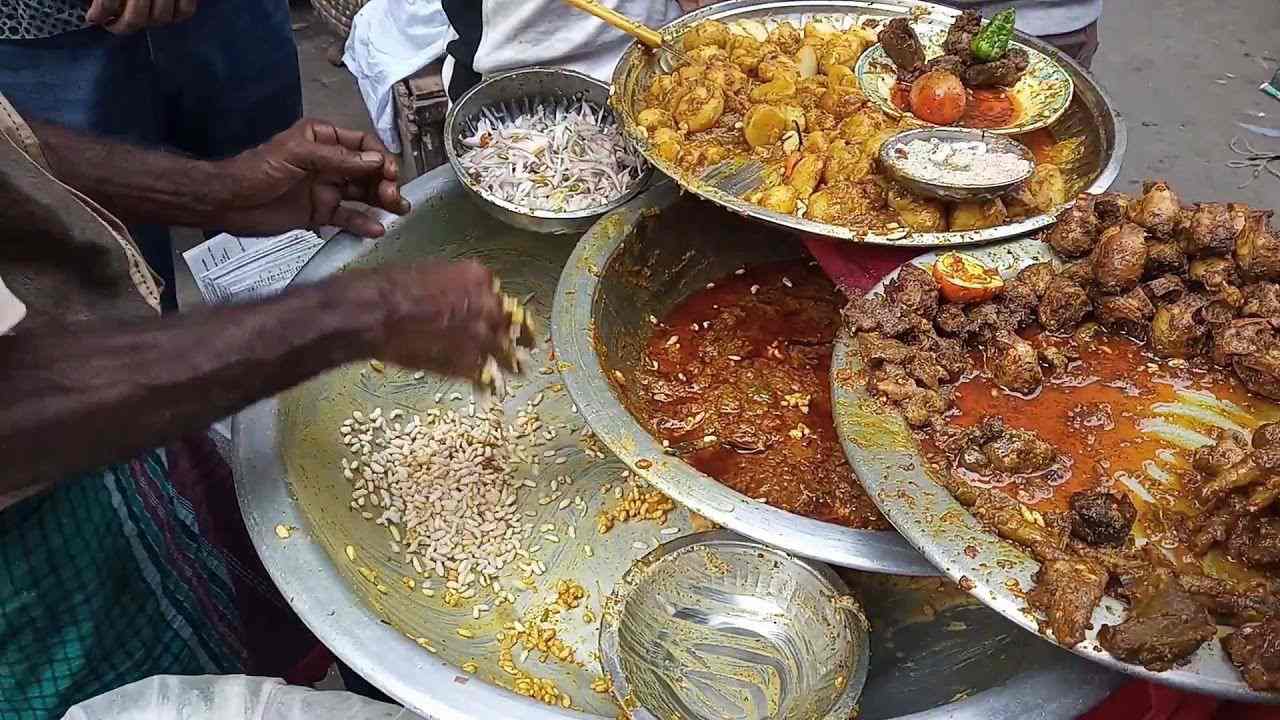 Ini Kuliner Khas India yang Diaduk dengan Tangan, Mau Coba?