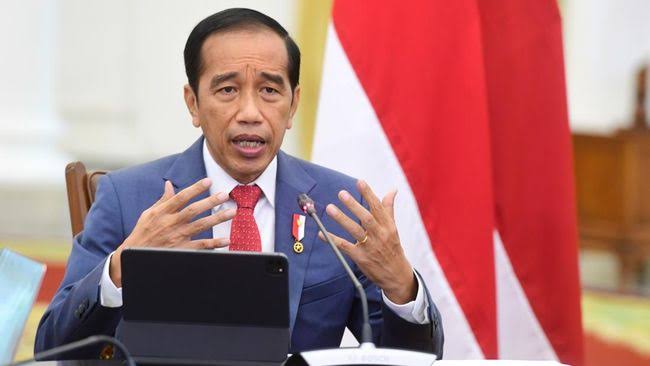 Jokowi Minta Permenaker Direvisi dan Pengambilan Dana JHT Dipermudah