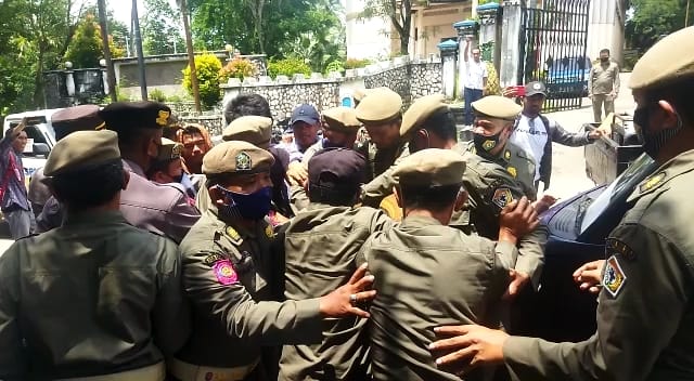 Jurnalis JPNN di Kendari Jadi Korban Kekerasan Oknum Satpol PP dan Oknum Kepolisian