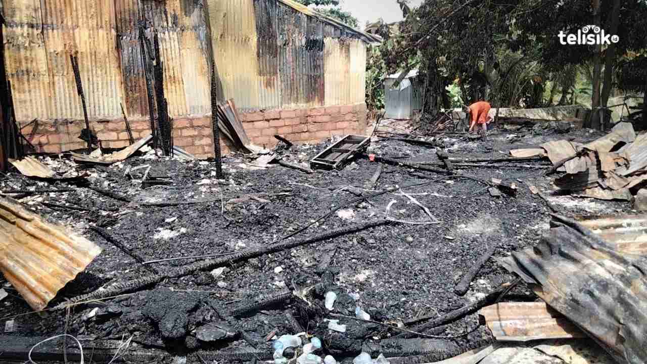 Kebakaran Hanguskan Empat Kios Pasar Panjang, Diduga Akibat Orang Mabuk Main Api