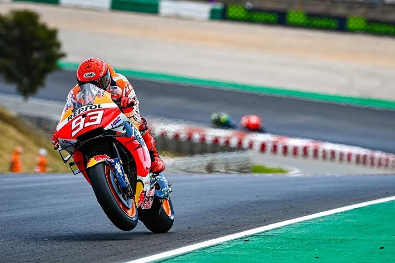 Marc Marquez Ditinggal Jauh Johann Zarco di Sirkuit Mandalika, Lintasan Kotor