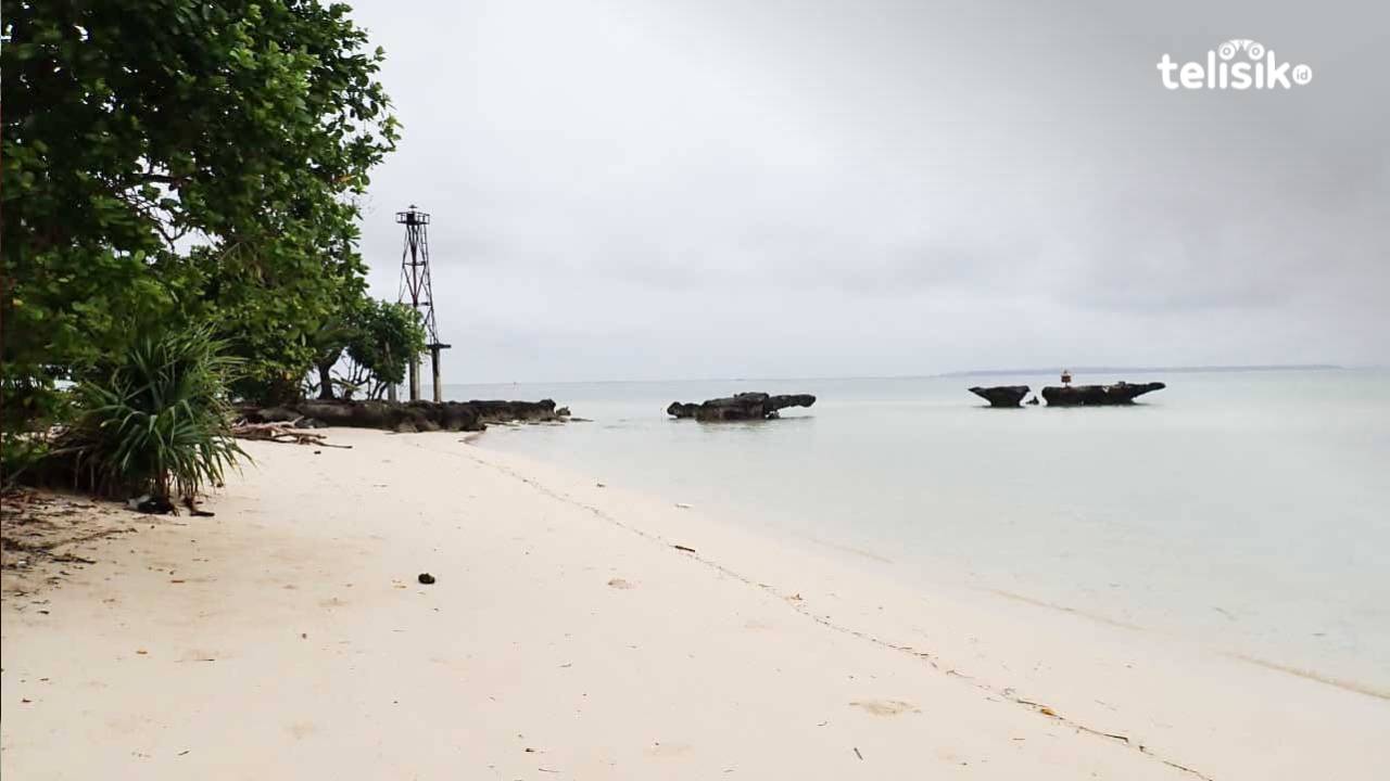 Pesona Pantai Sombano Wakatobi, Wisata Eksotis yang Dikeramatkan