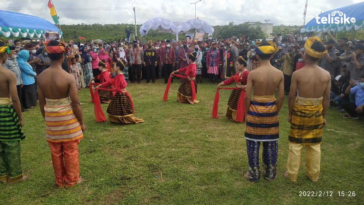 Pesta Adat Bombonawulu Masih Dilestarikan di Eks Wilayah Kesultanan Buton