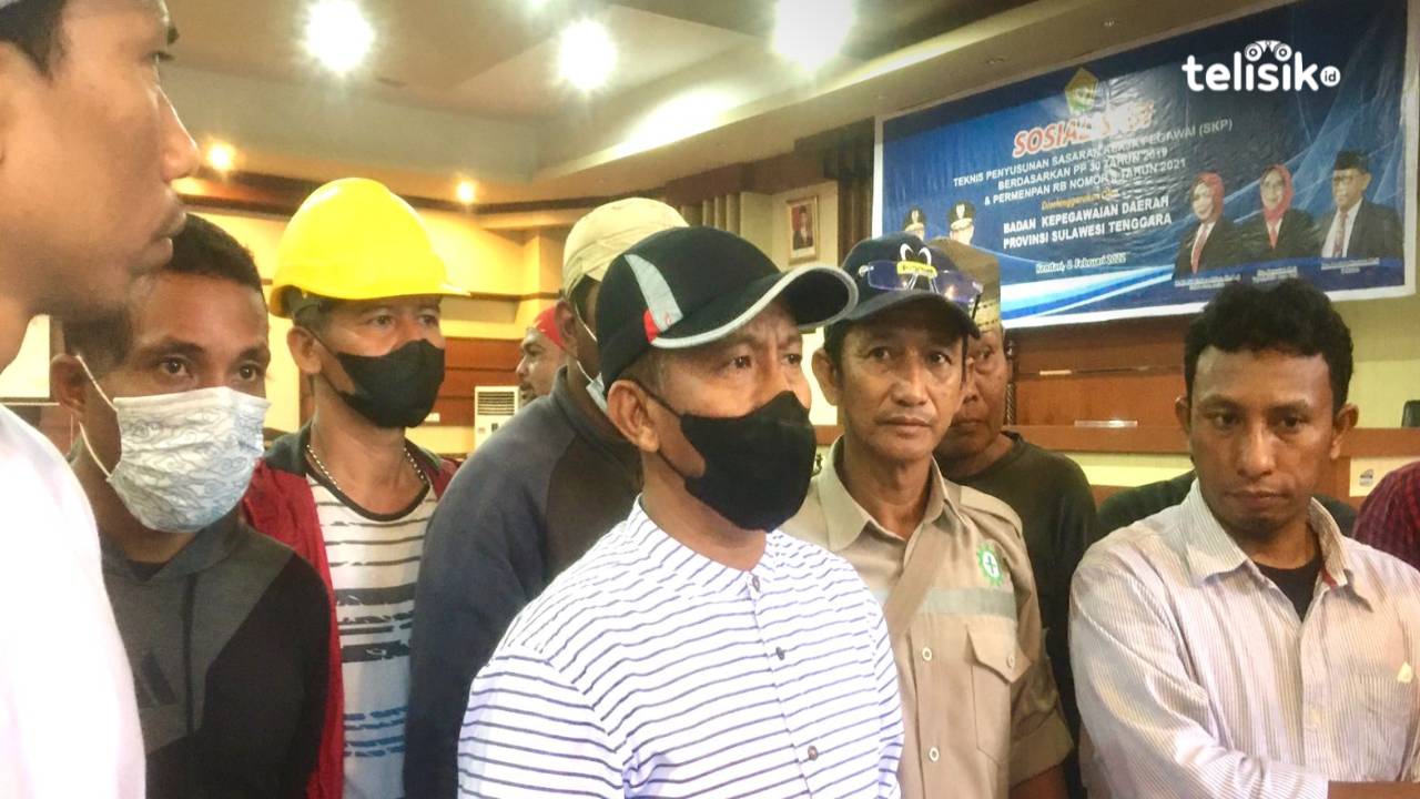 Tuntutannya tak Dipenuhi, TKBM Tunas Bangsa Mandiri Pilih Bermalam di DPRD Sultra