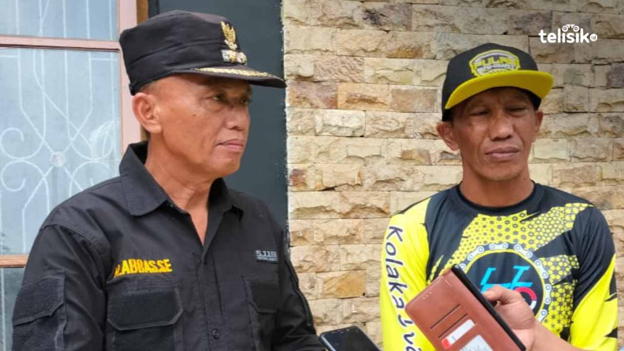 Pemkab Kolut Turunkan Eksavator Normalisasi Sungai Pasca Banjir