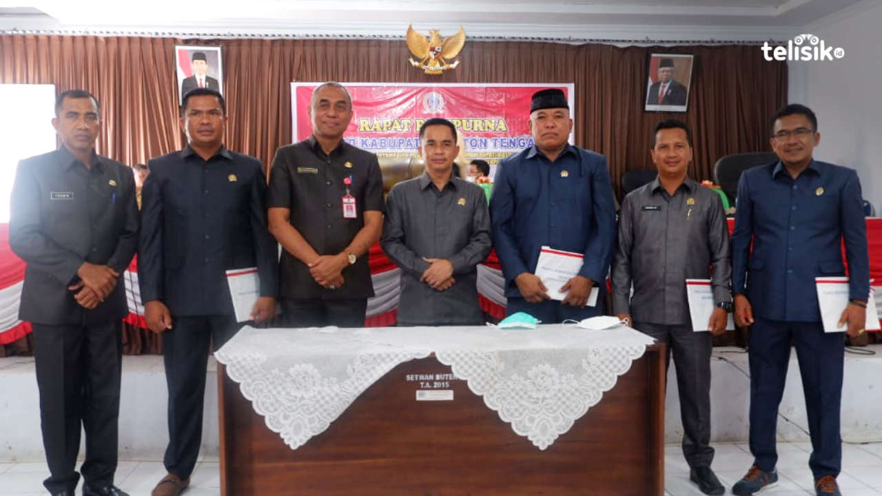 Pemda Buton Tengah Serahkan LKPJ ke DPRD, Berhasil Lampaui Target PAD