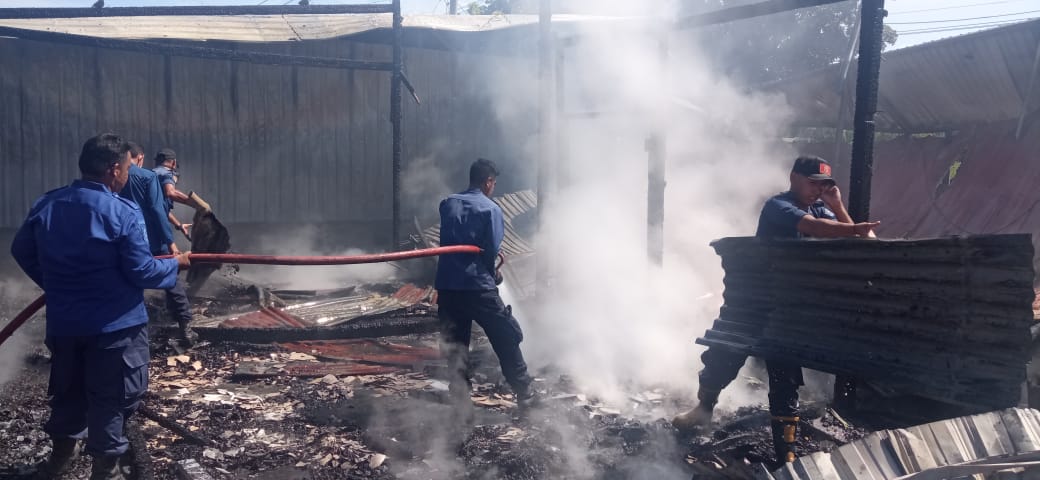 7 Unit Kios Dekat RSUD Kendari Hangus Terbakar