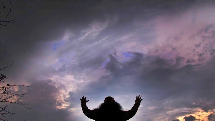 Bukan Hanya di Indonesia, 4 Negara Ini Juga Ada Pawang Hujan