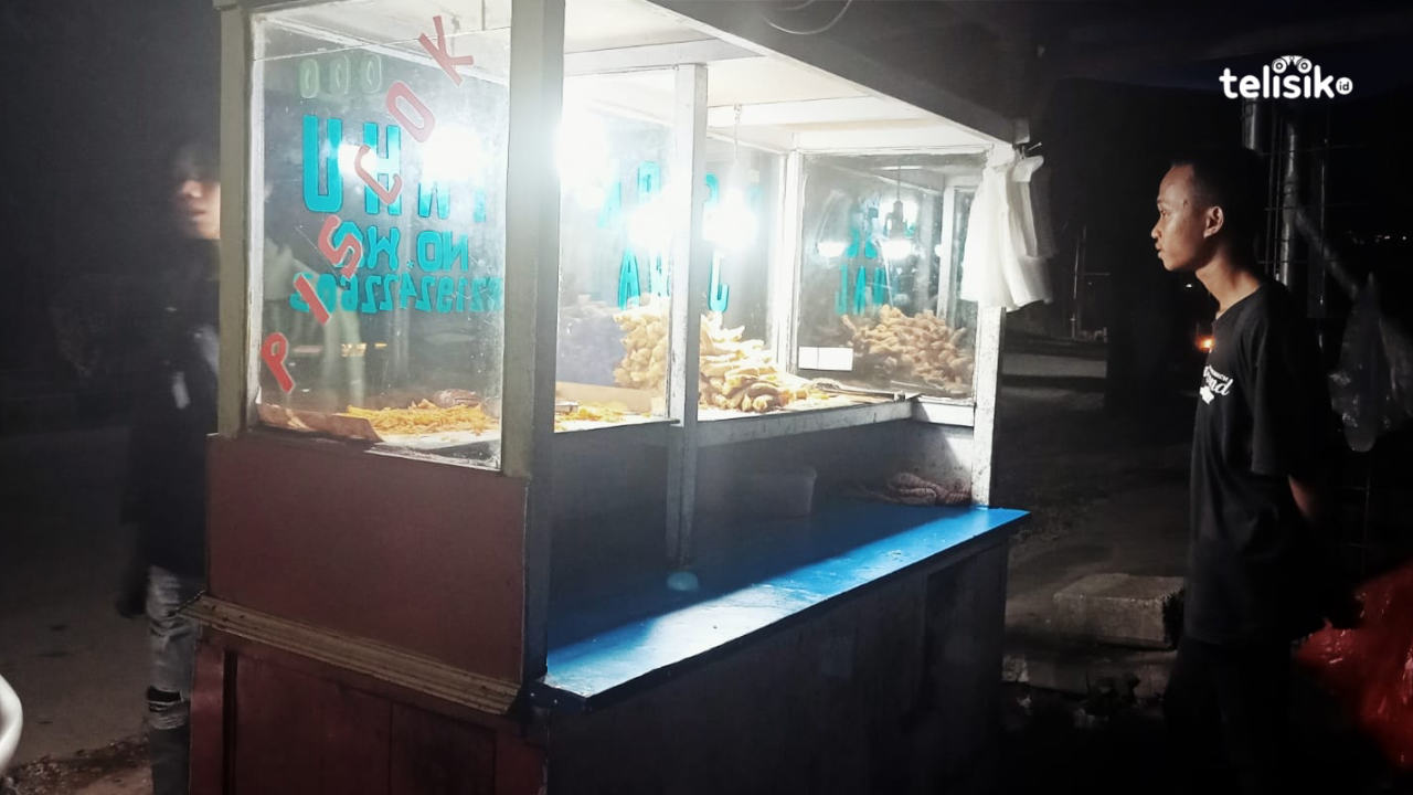 Dampak Langka dan Mahal, Pedagang Ini Sampai Cari Minyak Goreng ke Luar Kendari