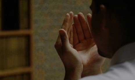 Diajarkan Rasulullah, Ini Doa Terbebas dari Kebingungan dan Lilitan Utang