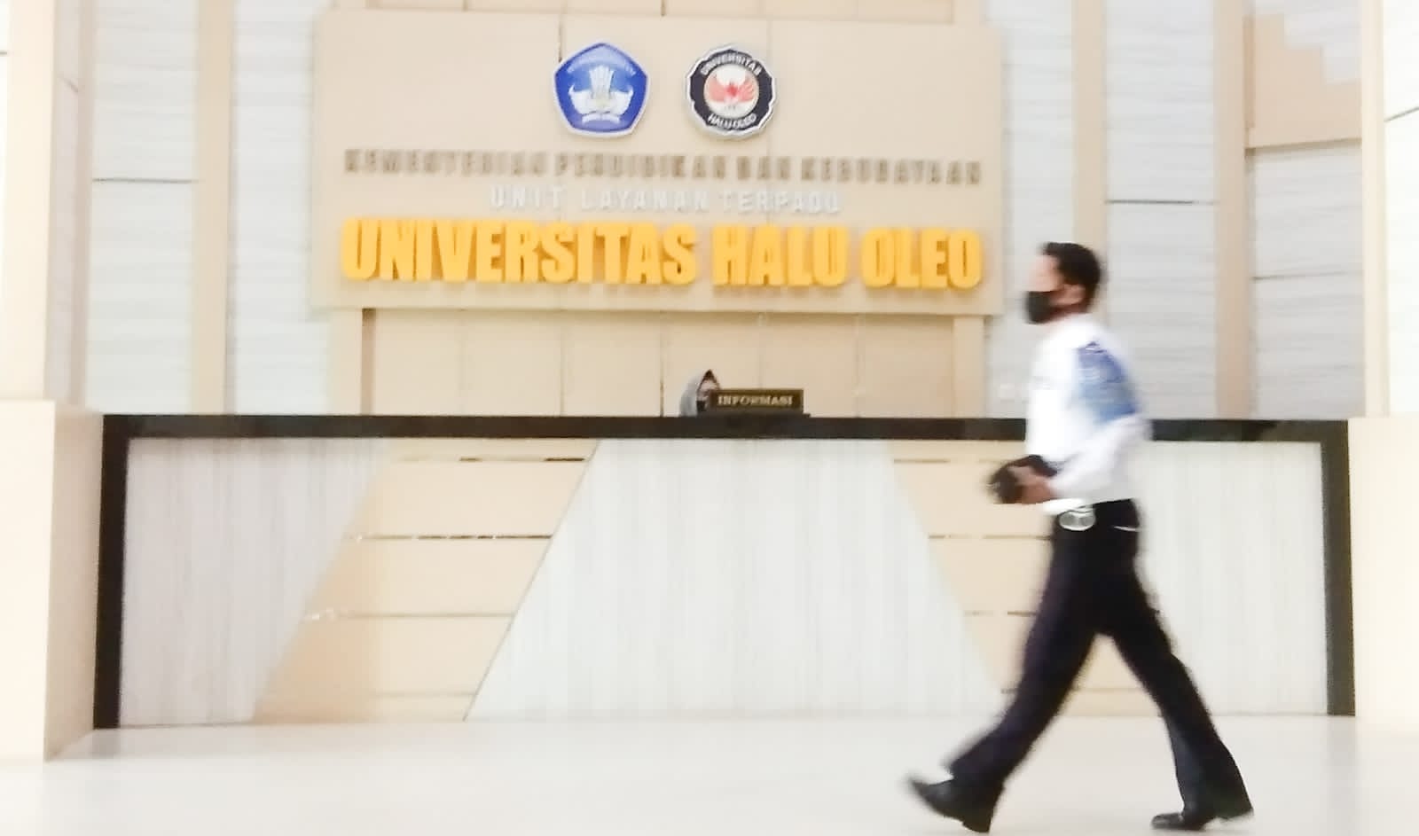 Diduga Ada Pemalsuan Slip Pembayaran UKT, Pihak UHO Kendari Sarankan Mahasiswa Lapor Polisi