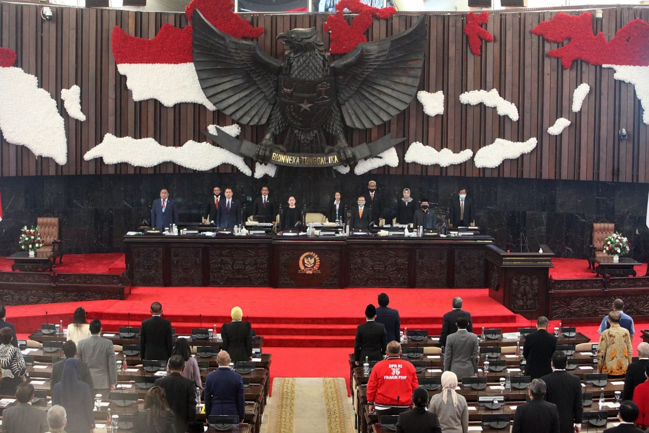 DPR Anggarkan Rp 48 Miliar untuk Ganti Gorden, Netizen: Kerja Gak Becus Habisin Duit Nomor 1