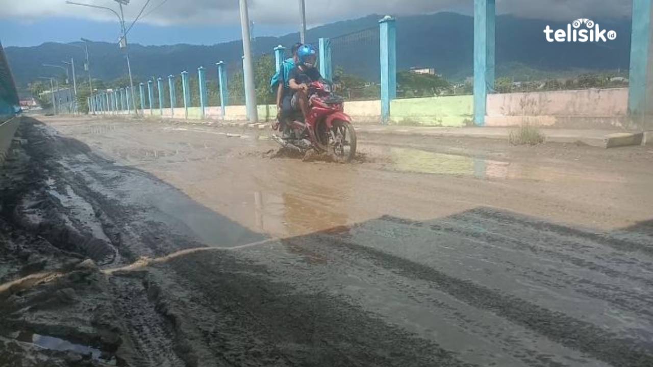 Jalan Masuk Pelabuhan Feri Kasipute Rusak, Dishub Diminta Lakukan Perbaikan