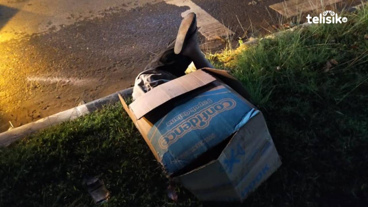 Kisah Pilu Pengamen Cilik, Kardus Bekas Jadi Tempat Tidur