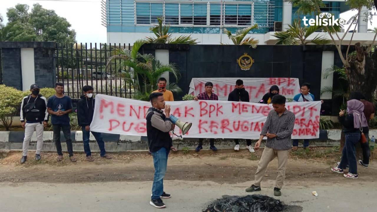 Mahasiswa Bombana Desak BPK Usut Sejumlah Pembangunan yang Dinilai Mangkrak