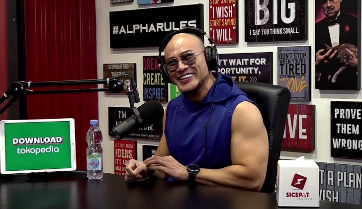 Mengenal Deddy Corbuzier, Pemilik Podcast yang Banyak Tamunya Ditangkap Polisi