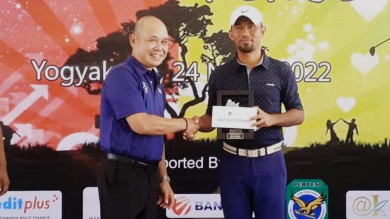 Minim Peralatan, Dua Atlet Golf Sultra Mampu Berprestasi di Kancah Nasional