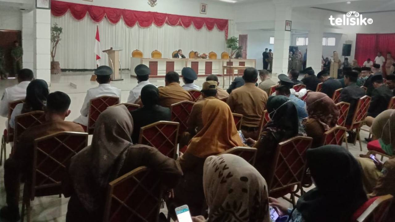 Mutasi Besar-Besaran di Lingkup Pemkab Muna, Dua Kepala OPD Digeser ke Staf Ahli