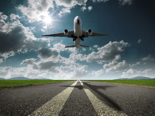 Naik Pesawat di Bandara Haluoleo Tak Perlu Lagi PCR dan Swab Antigen