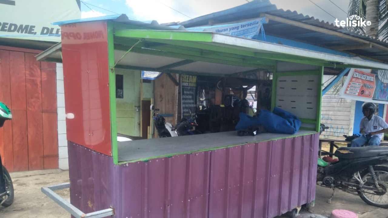 Pedagang Gorengan Gulung Tikar Akibat Langka dan Mahalnya Minyak Goreng