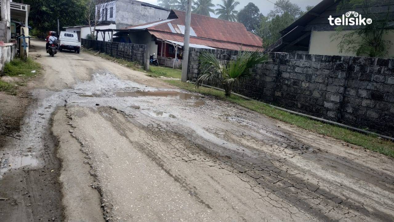 Tak Kunjung Diperbaiki, Warga Laompo Busel Keluhkan Jalan Rusak