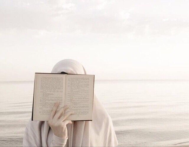 Tertarik Islam Sejak Kecil, Gadis Ini Memilih Mualaf karena Ajakan Keluarga