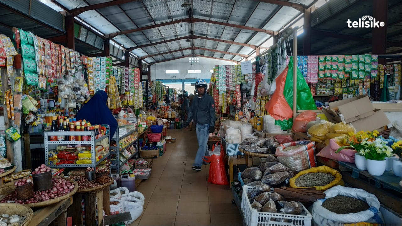 Warga Baubau Was-Was, Kenaikan Harga Minyak Goreng Hingga Ramadan